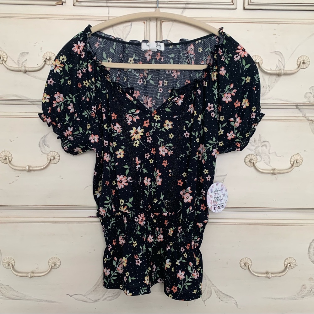 Love and Joy Wonens Floral Blouse